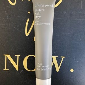 Living Proof 5 in 1 styling treatment